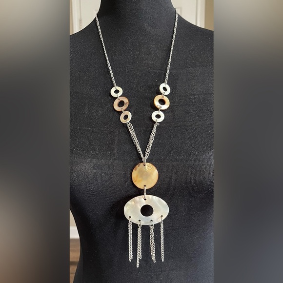 Elegant Silver and Gold Pendant Necklace - Picture 1 of 3